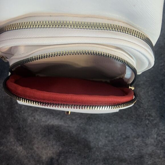 Elegant White Crossbody Bag main image 10